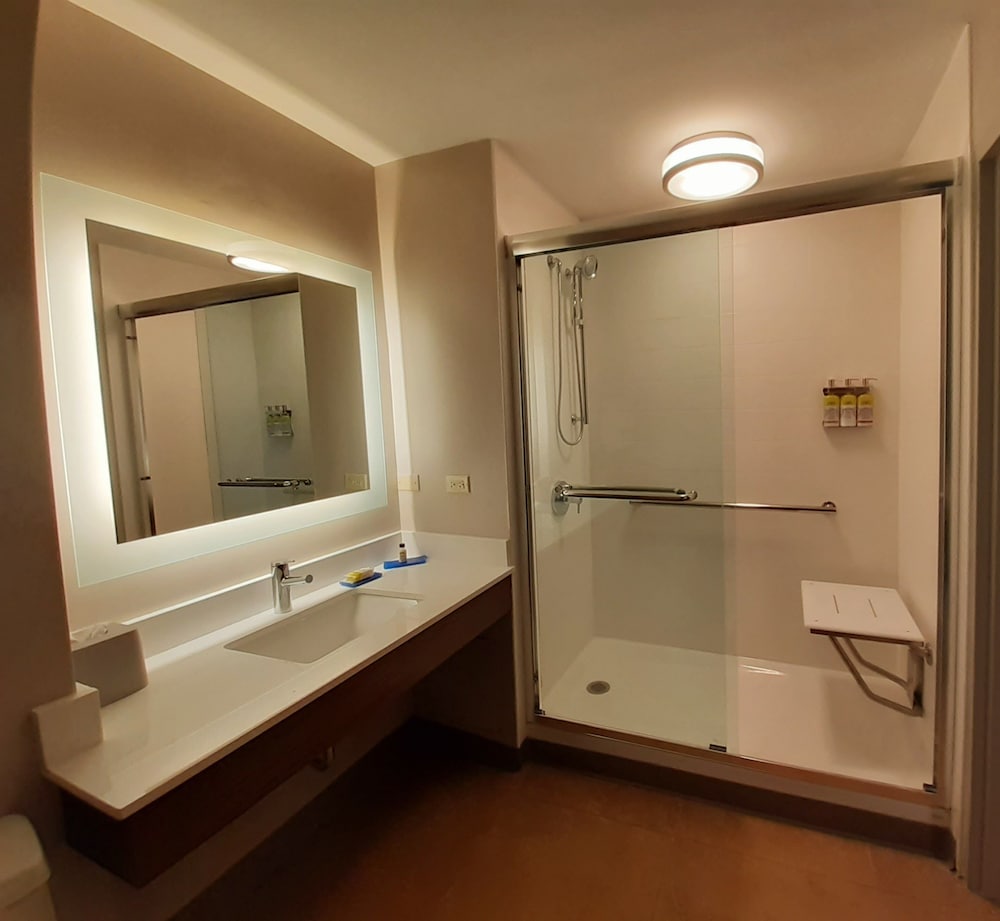 holiday inn express trincity by ihg