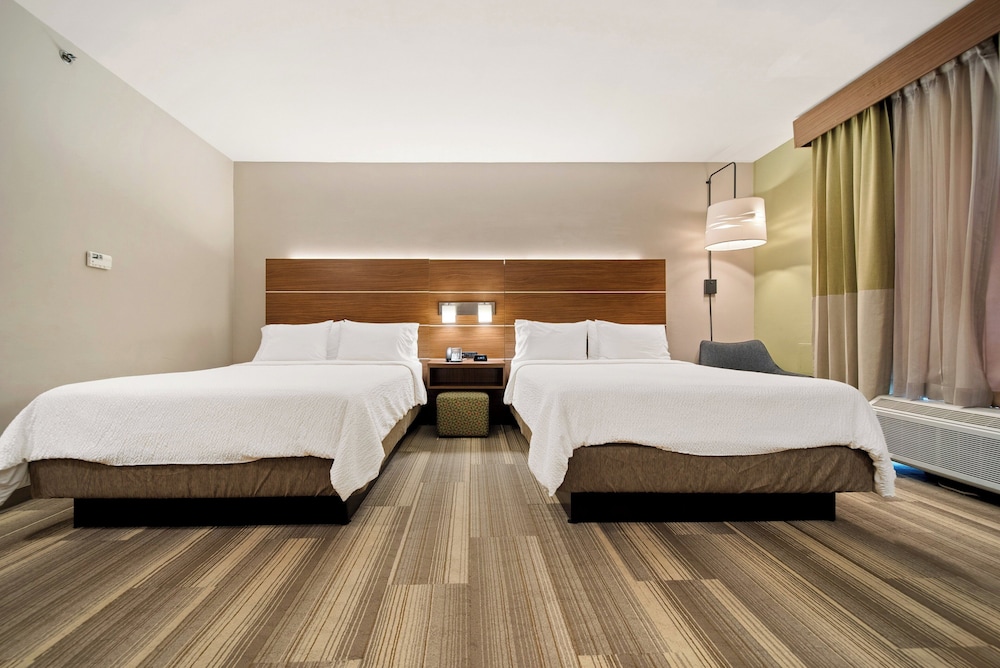 holiday inn express trincity by ihg
