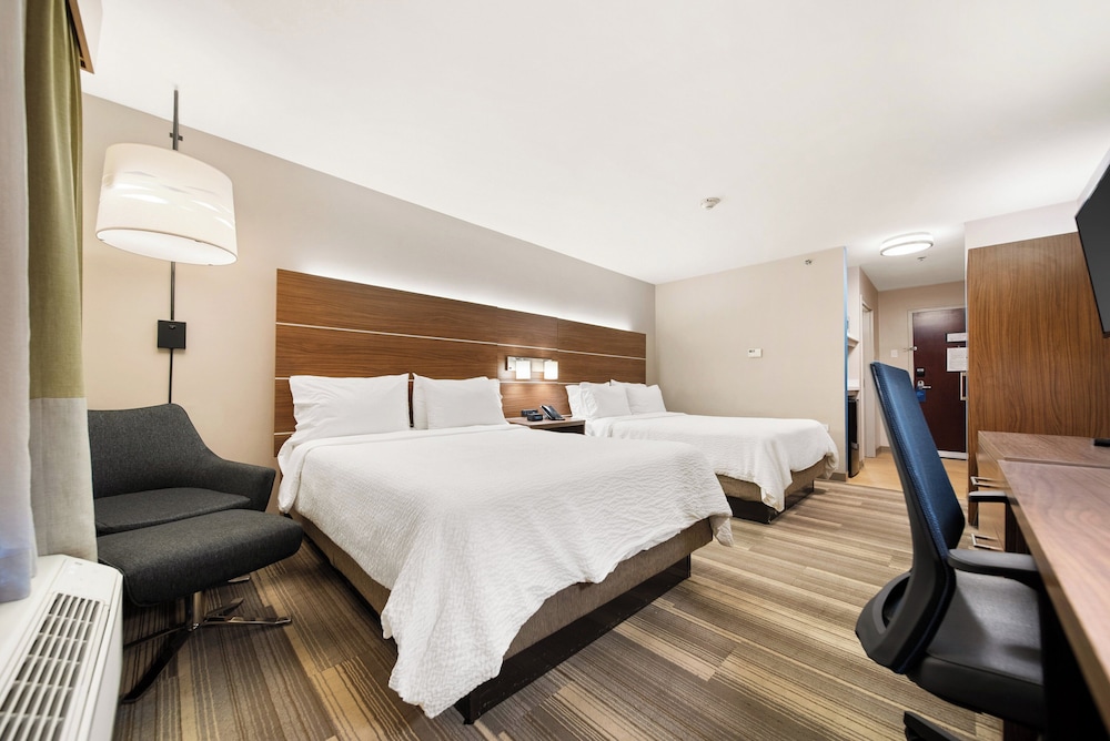 holiday inn express trincity by ihg