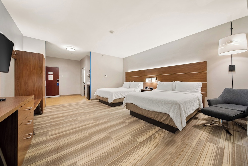 holiday inn express trincity by ihg