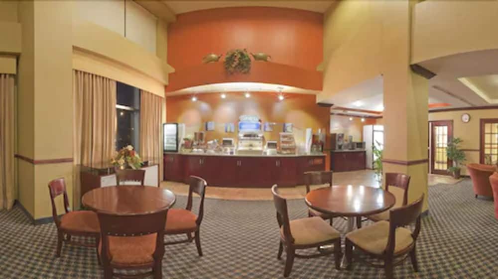 holiday inn express trincity by ihg