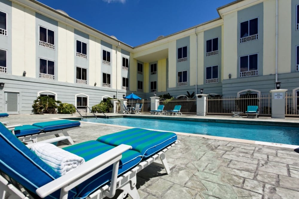 holiday inn express trincity by ihg