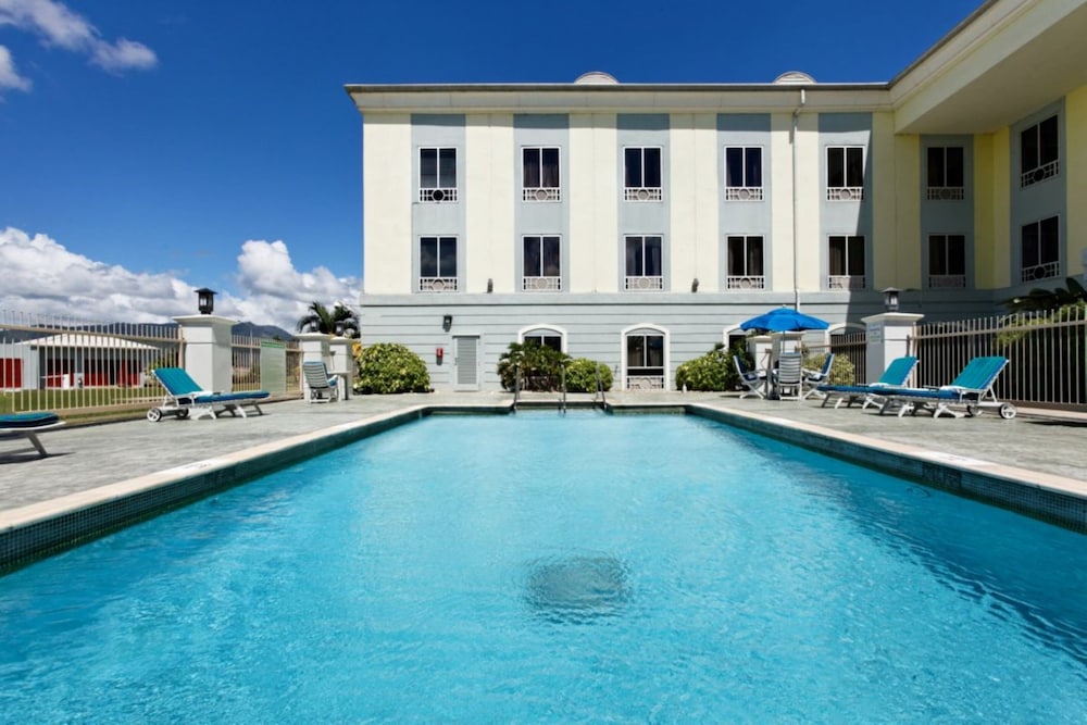 holiday inn express trincity by ihg