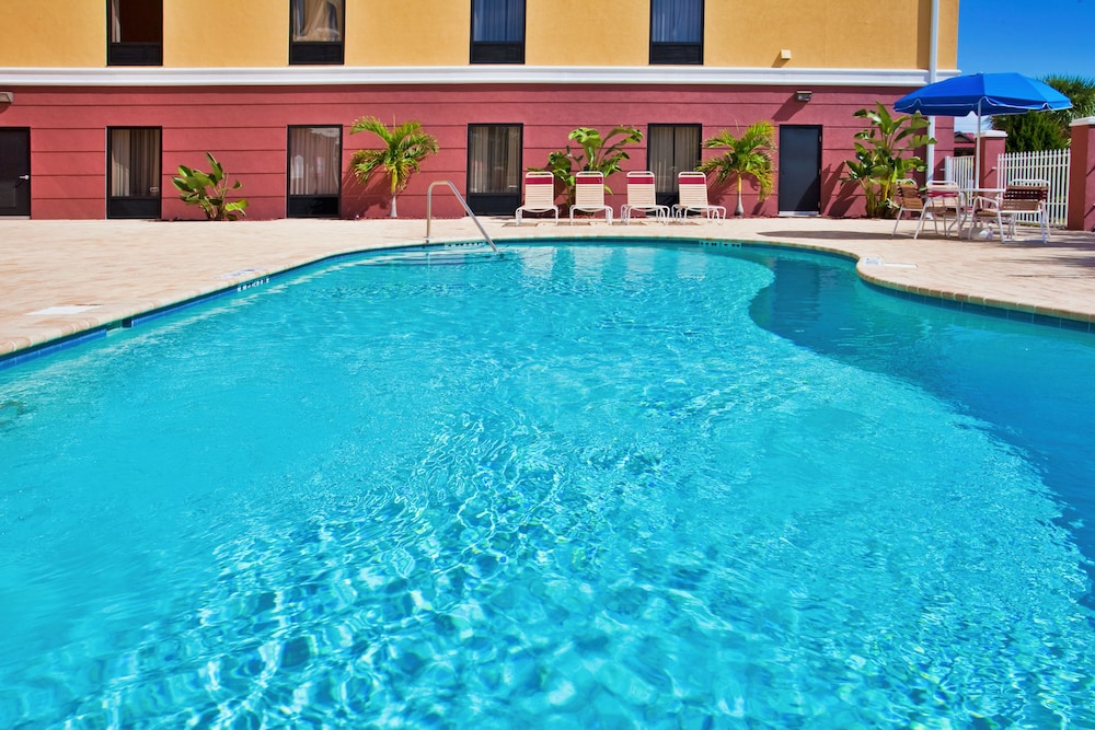 holiday inn express hotel and suites port richey by ihg