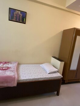 11 Flowers Serviced Apartments,Vrindavan>>Mathura,0 star