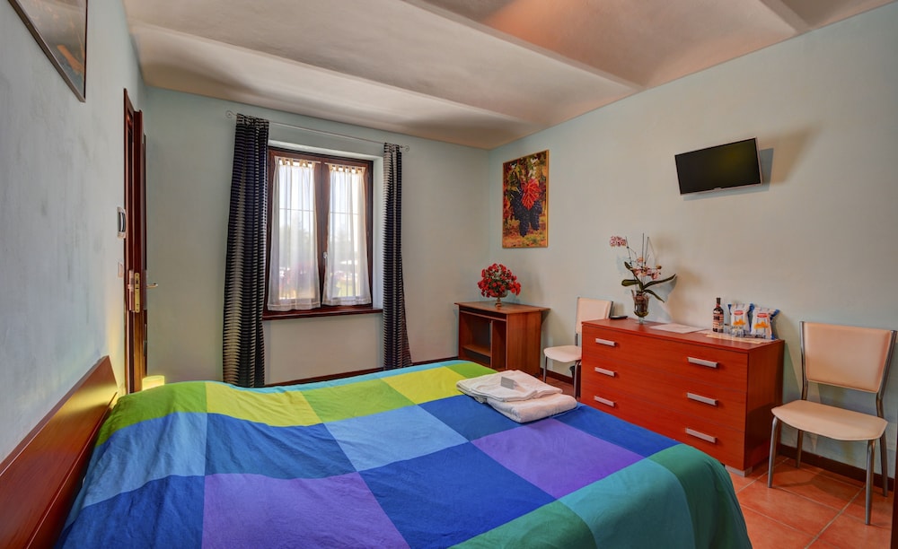 the green guesthouse