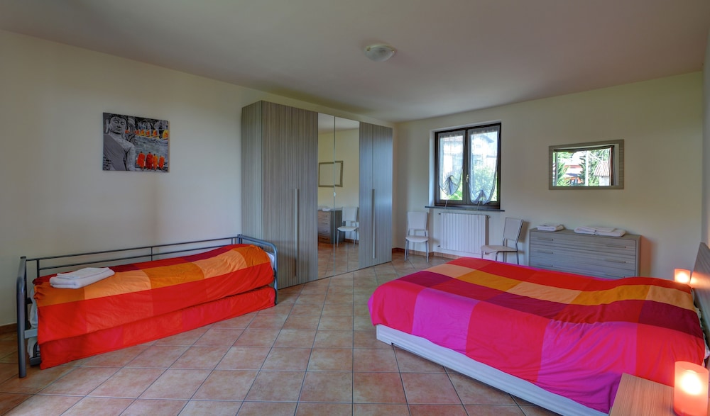 the green guesthouse