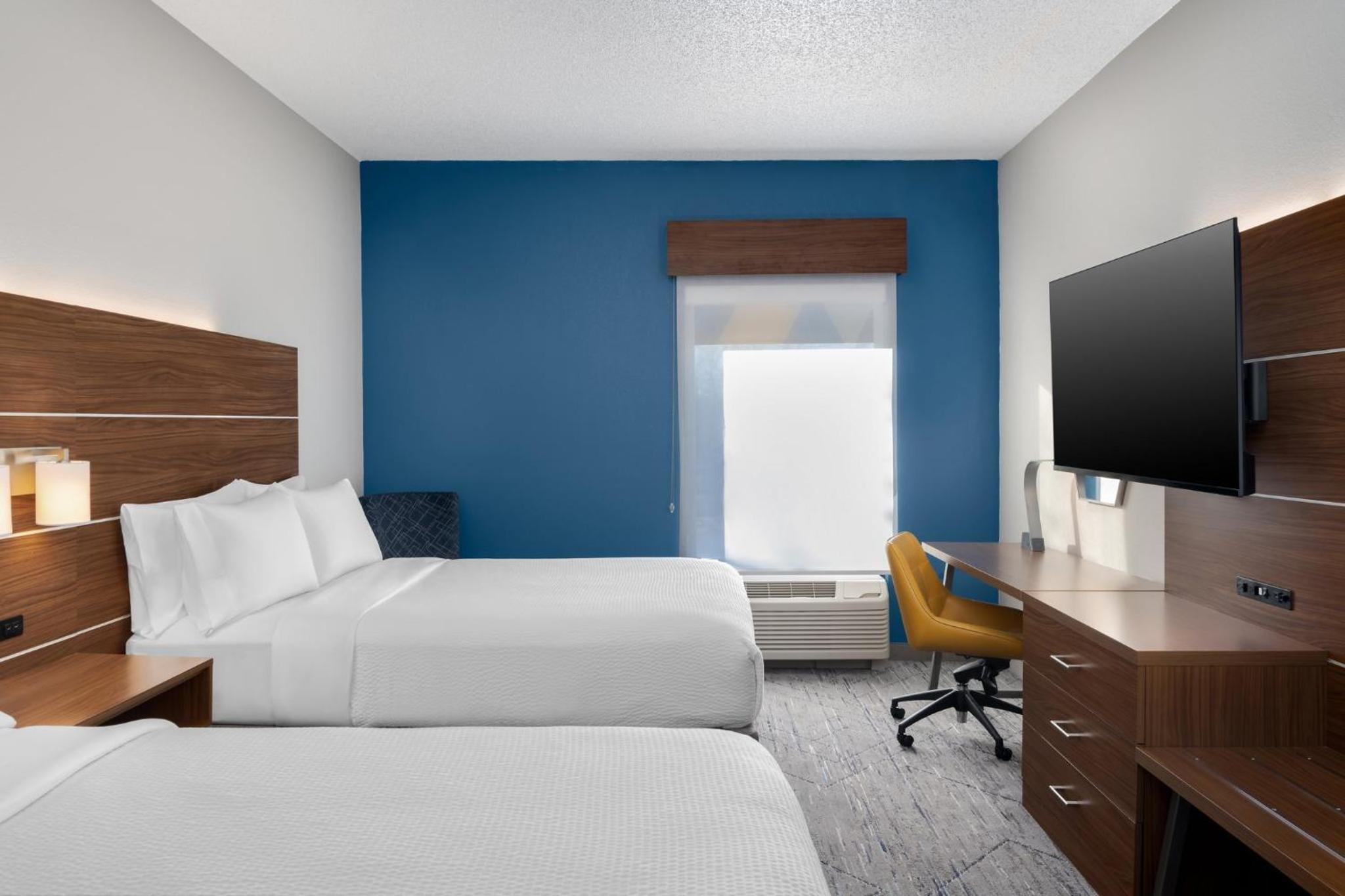 holiday inn express hotel and suites bentonville by ihg