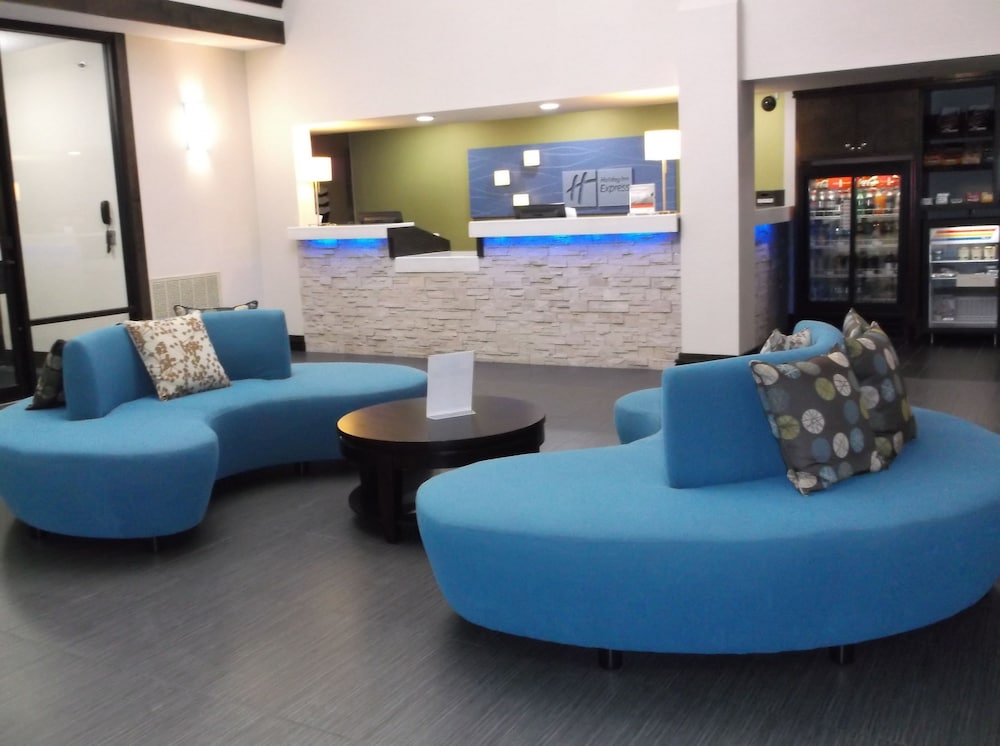 holiday inn express hotel and suites bentonville by ihg