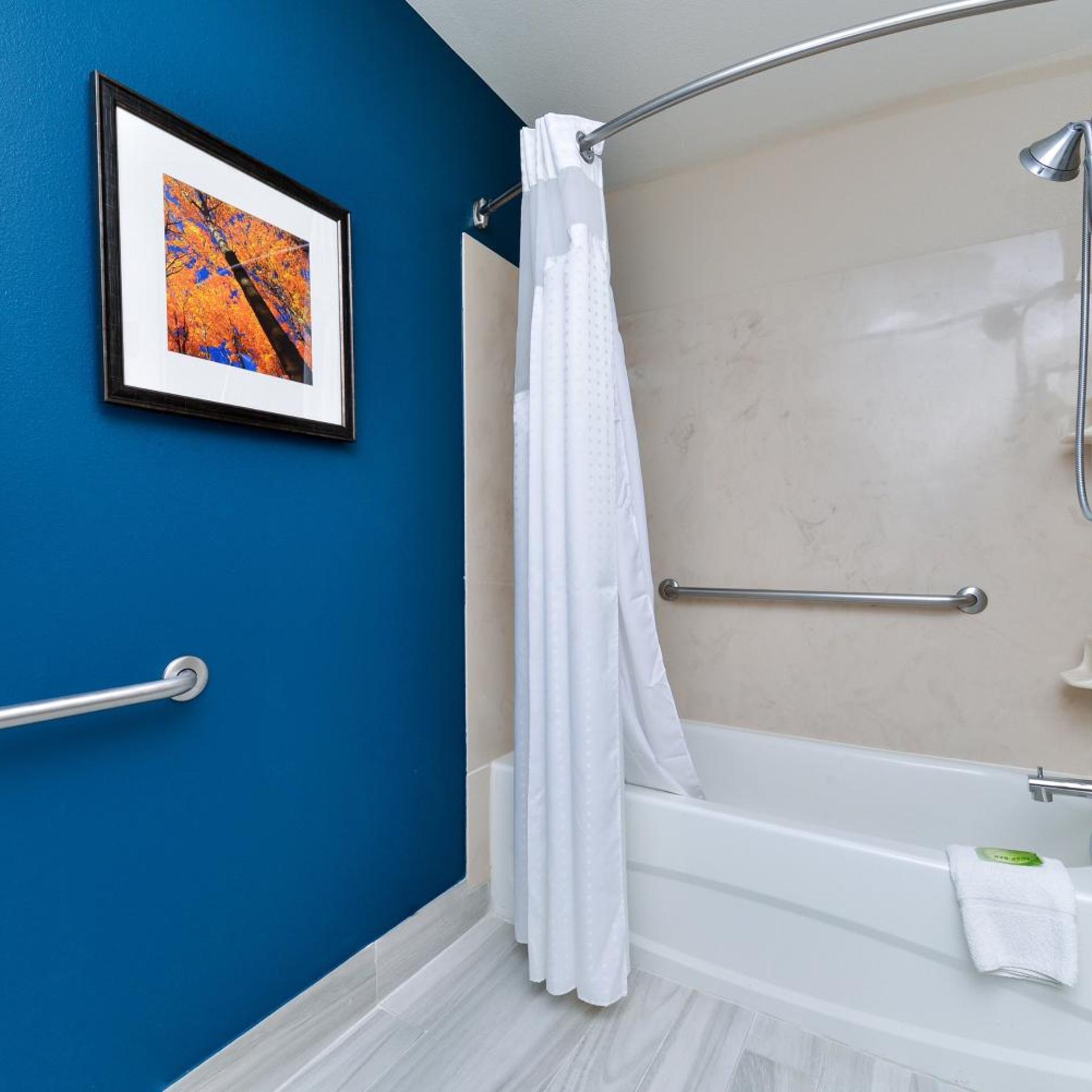 holiday inn express bernalillo by ihg