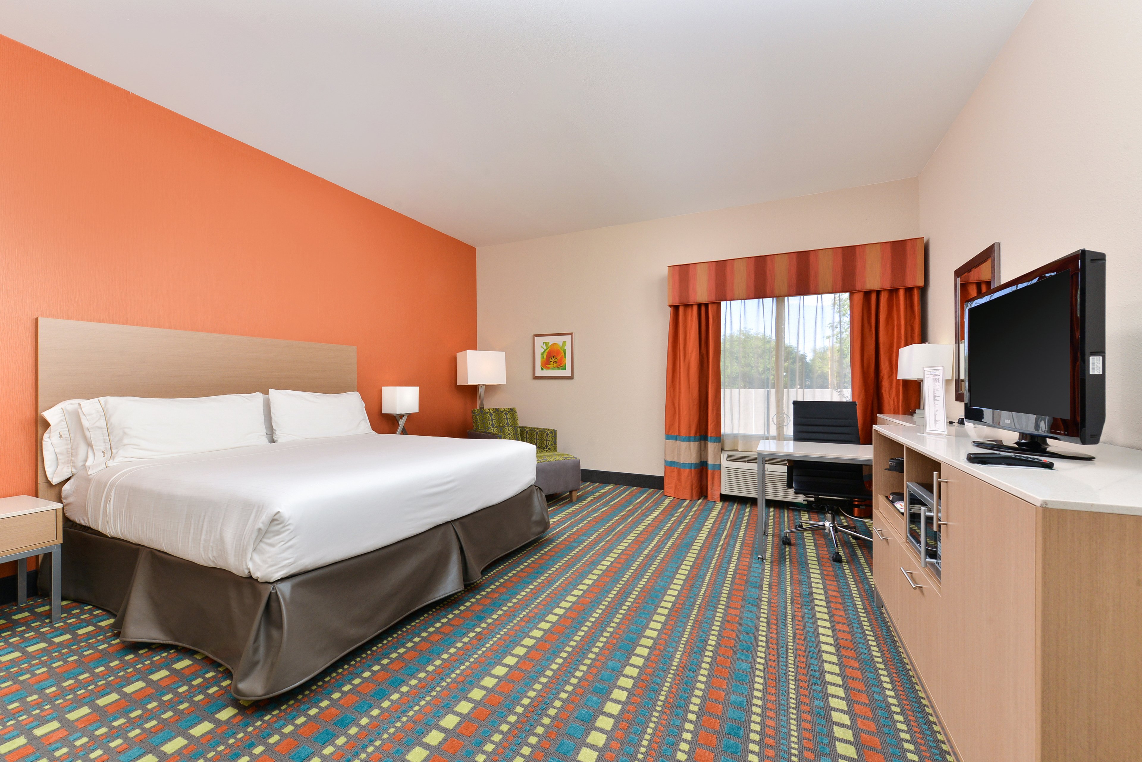 holiday inn express bernalillo by ihg