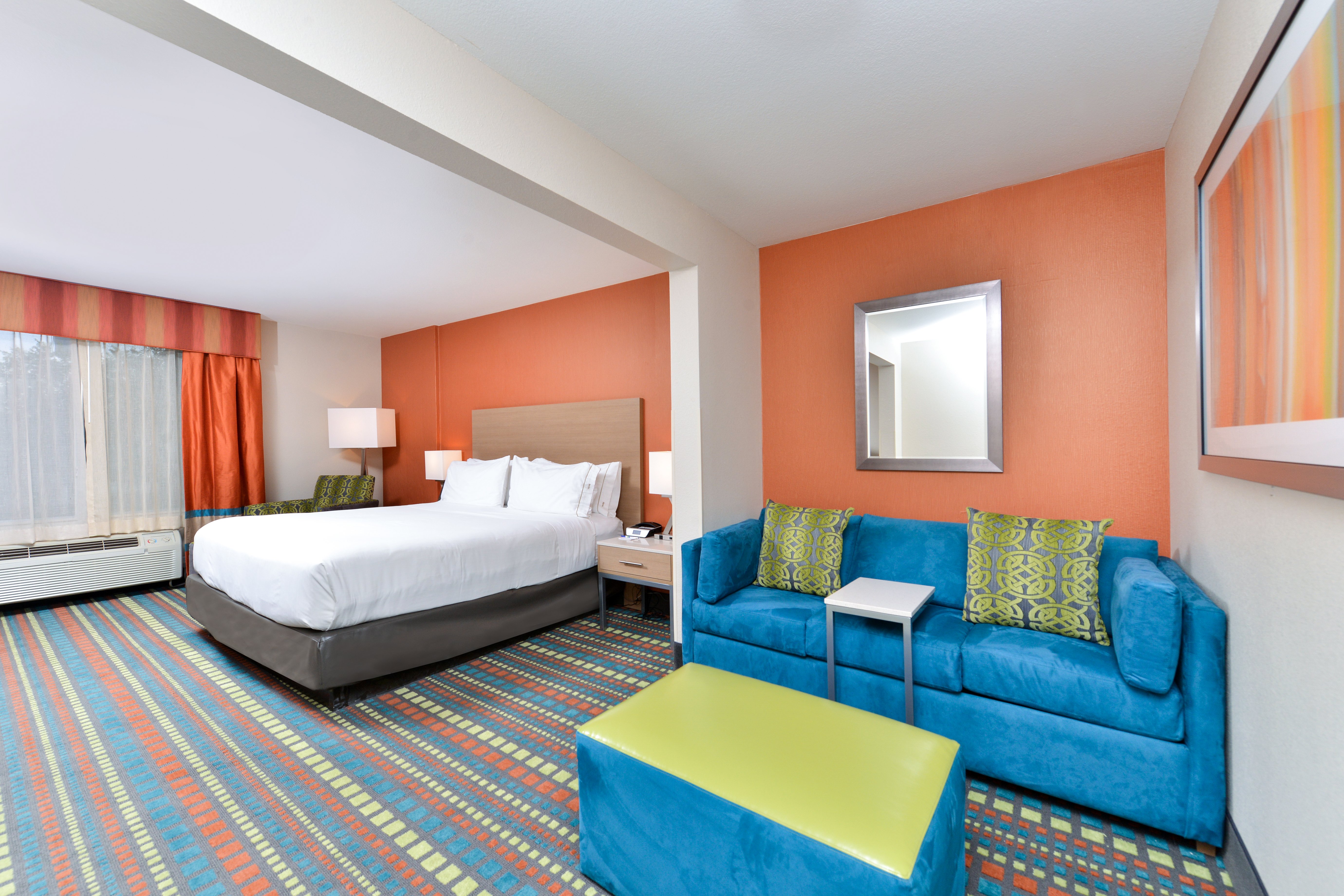 holiday inn express bernalillo by ihg