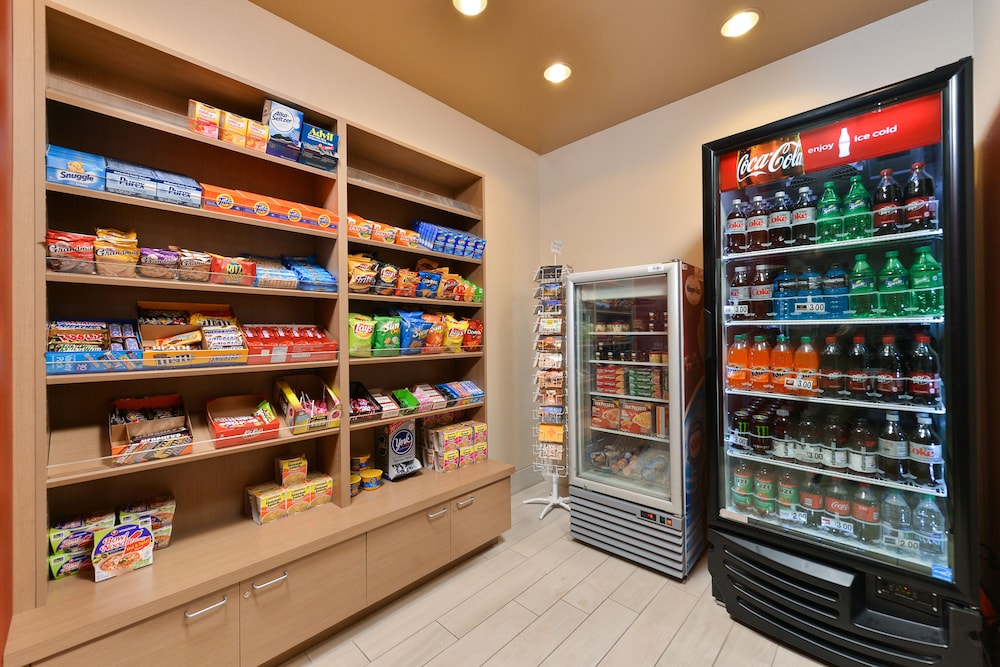 holiday inn express bernalillo by ihg
