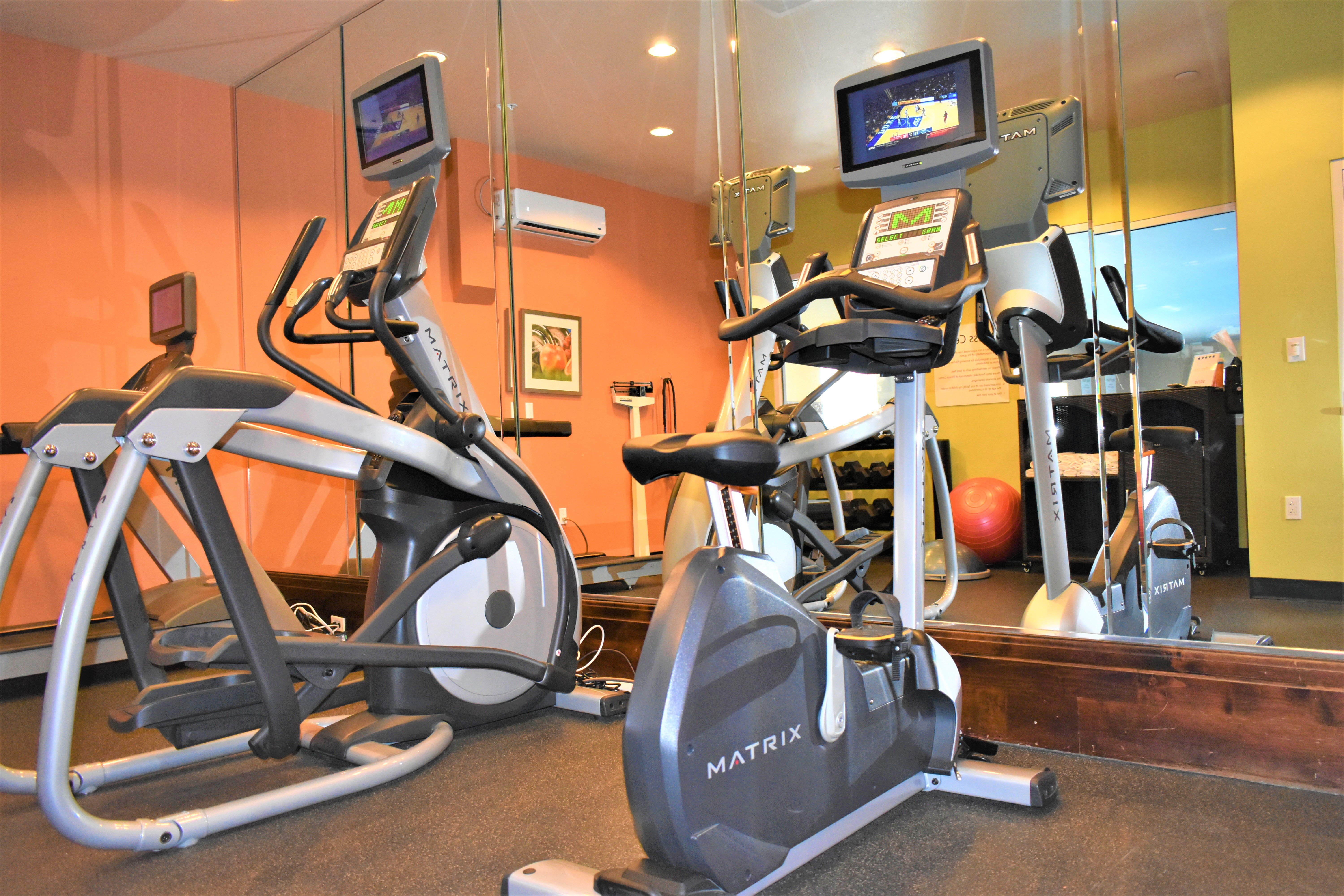 holiday inn express bernalillo by ihg