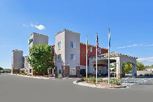 holiday inn express bernalillo by ihg