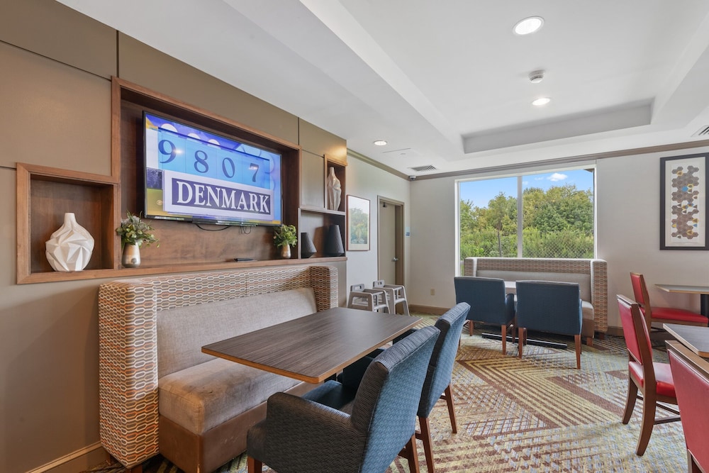 holiday inn express hotel and suites bethlehem by ihg