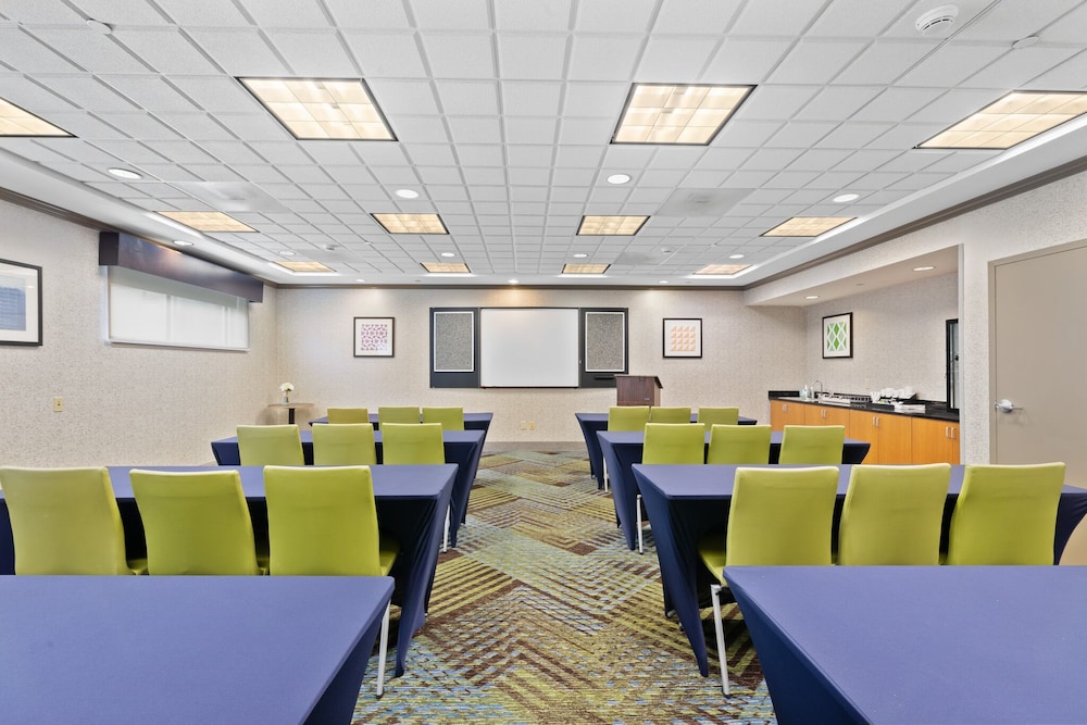 holiday inn express hotel and suites bethlehem by ihg