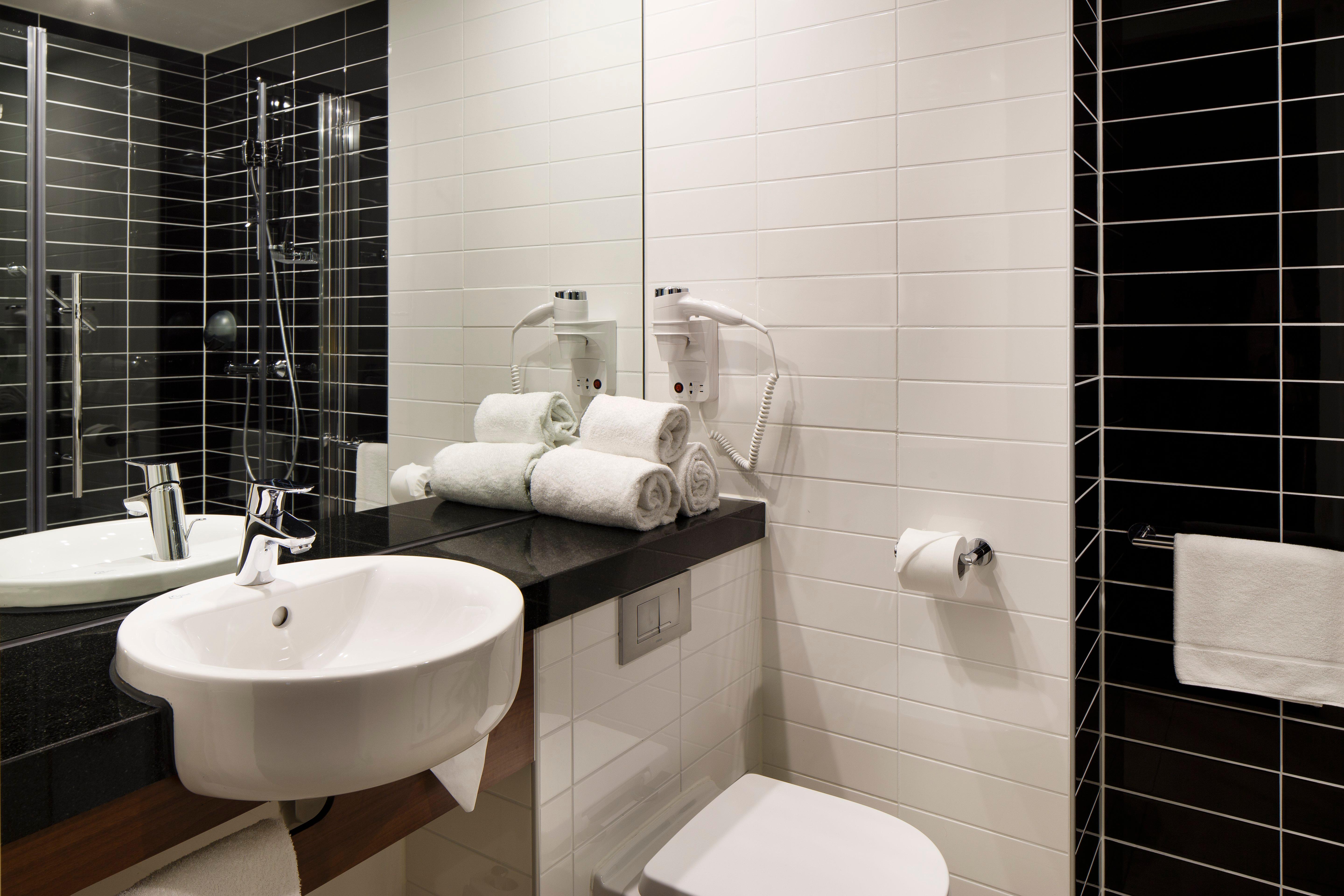 holiday inn express amsterdam sloterdijk station by ihg