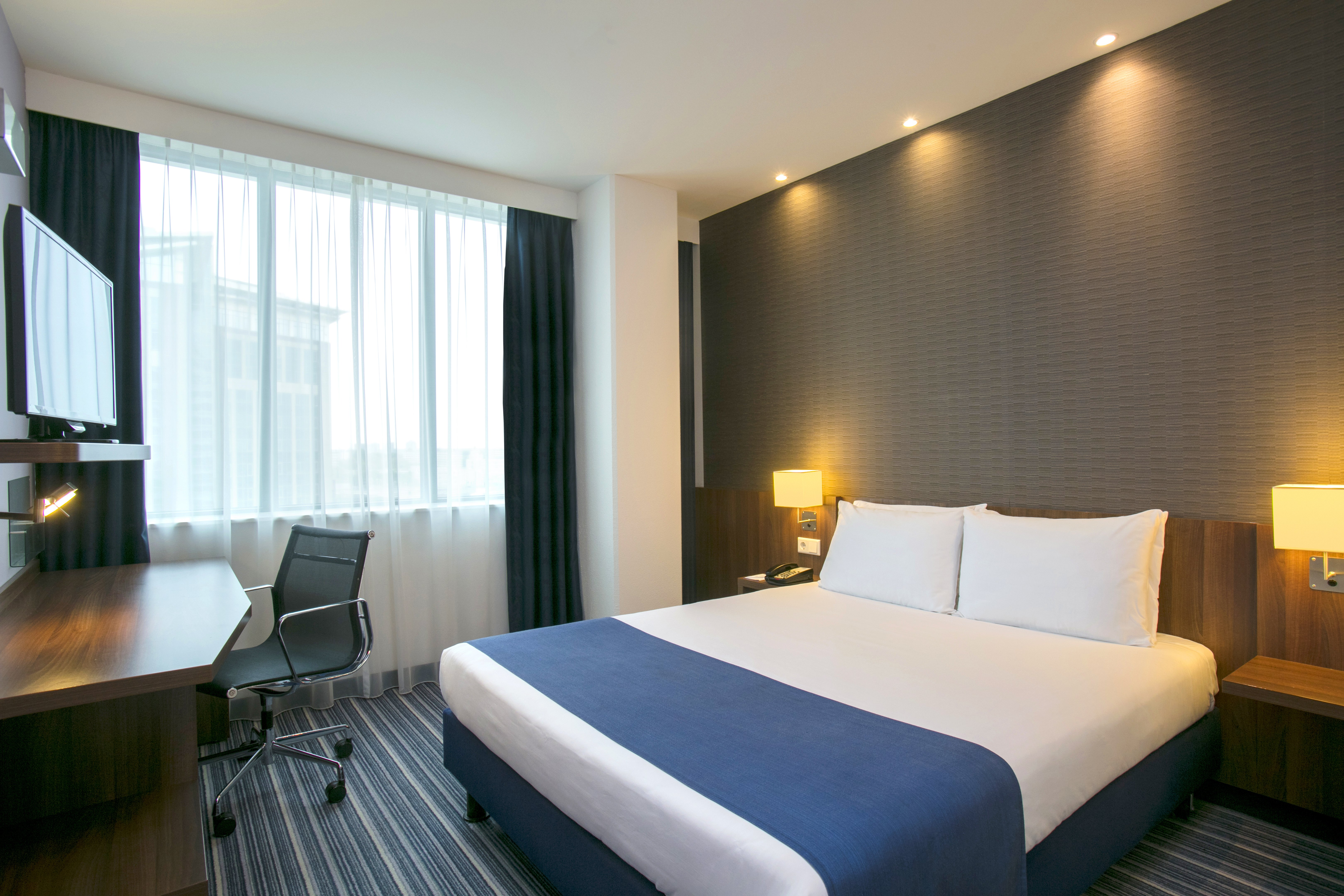 holiday inn express amsterdam sloterdijk station by ihg