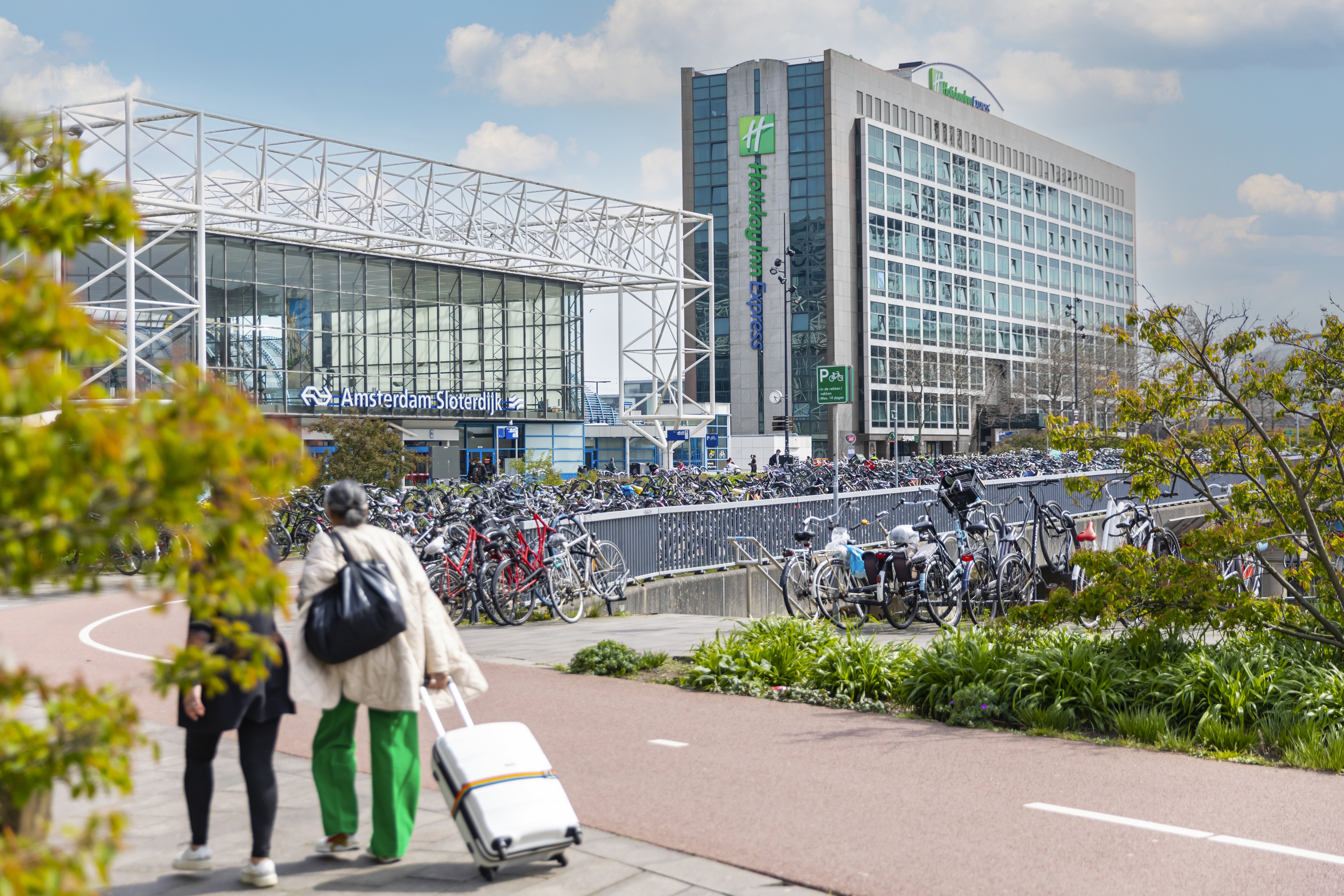 holiday inn express amsterdam sloterdijk station by ihg