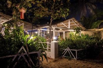 sunset cafe beach stay
