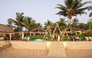 sunset cafe beach stay
