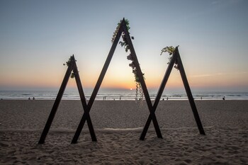 sunset cafe beach stay