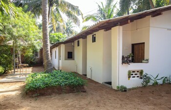 sunset cafe beach stay