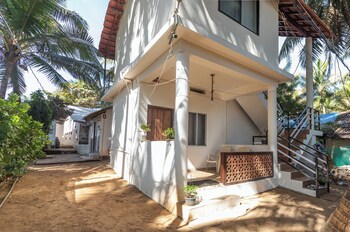 sunset cafe beach stay