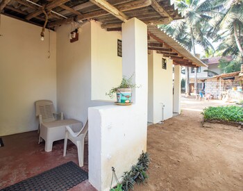 sunset cafe beach stay