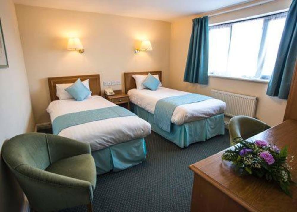 sure hotel by best western birmingham south