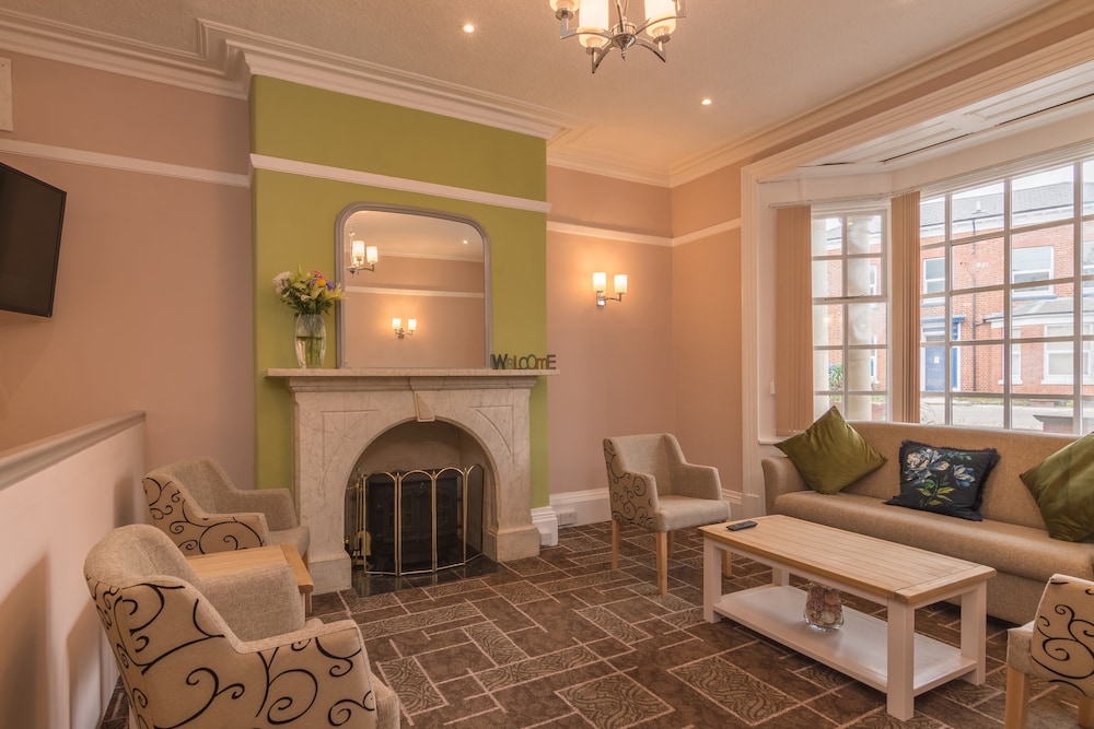 sure hotel by best western birmingham south