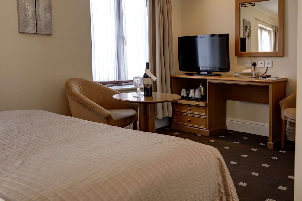 sure hotel by best western birmingham south