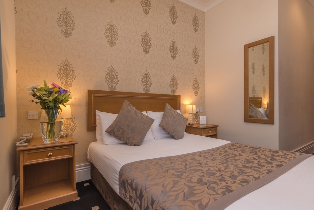 sure hotel by best western birmingham south