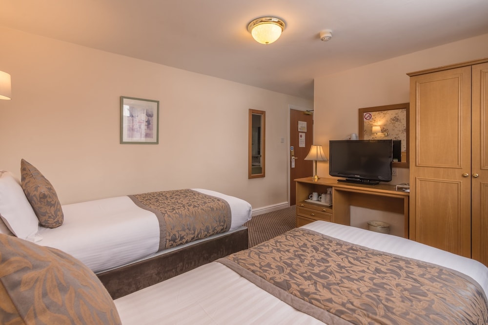 sure hotel by best western birmingham south