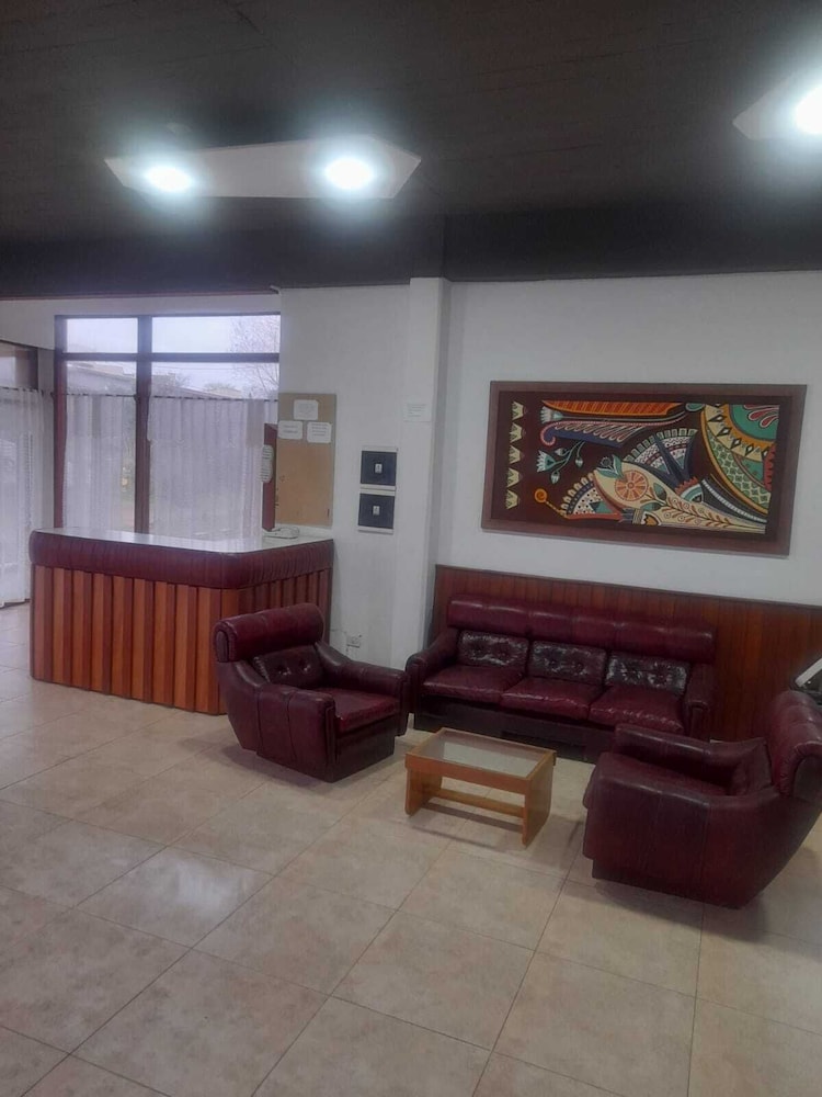 hotel pourally
