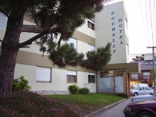 hotel pourally