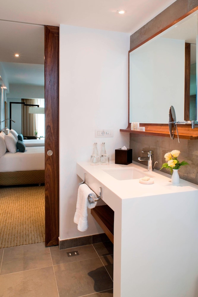 courtyard by marriott lima miraflores