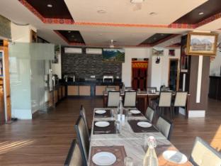 hotel ugyen