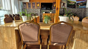 hotel ugyen