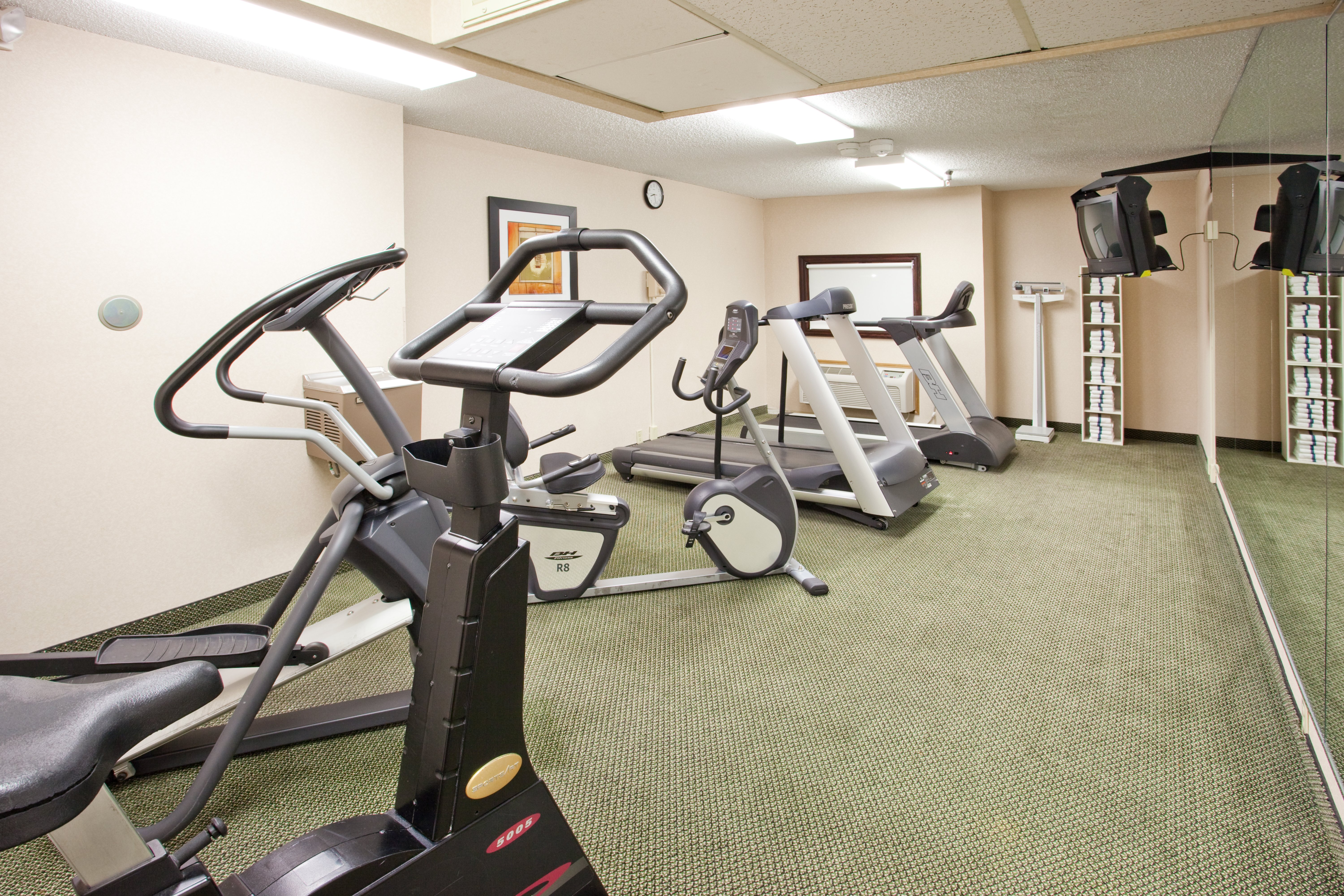 holiday inn great falls convention center by ihg