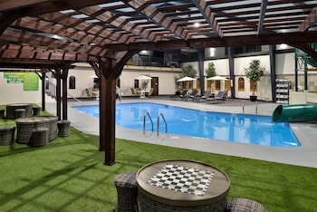 Holiday Inn Great Falls- Convention Center By Ihg,Near Holiday Village Mall,3 star