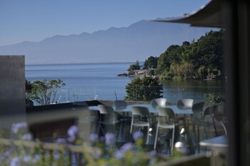 yakamoz haijie resort