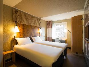 Ibis Amsterdam Centre Stopera,Valkenburgerstraat 68,3 star