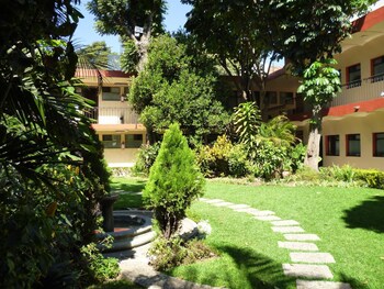 hotel la casona del llano