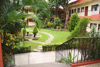 hotel la casona del llano
