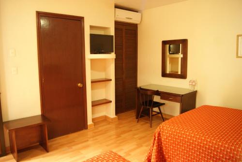 hotel la casona del llano