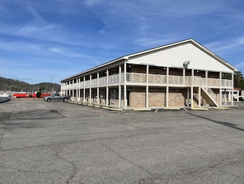 covered bridge inn