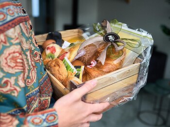 attractive bungalow with a covered terrace near the veluwe