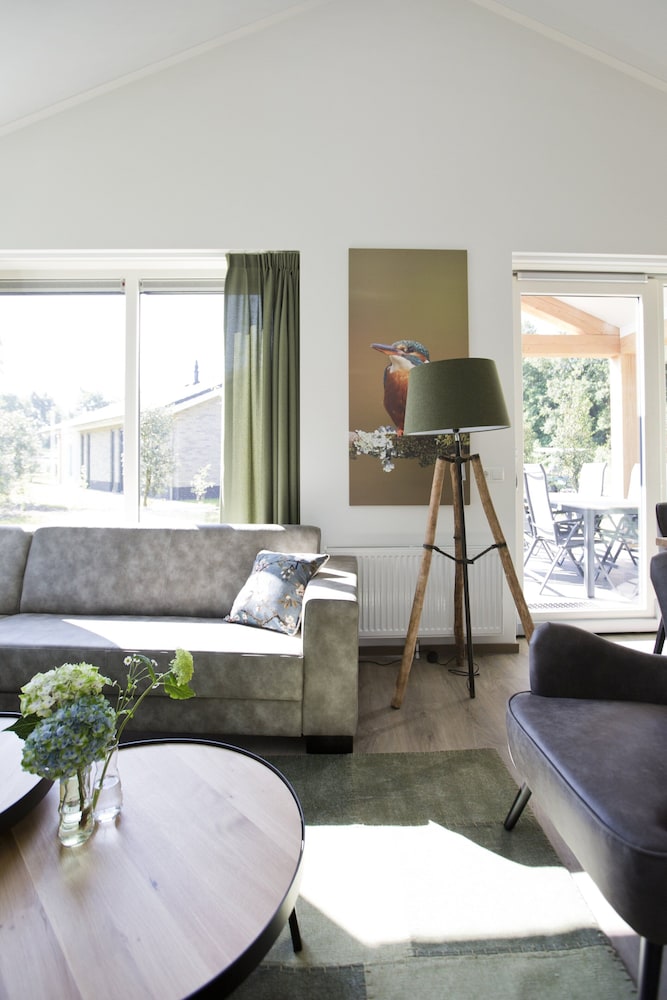 attractive bungalow with a covered terrace near the veluwe